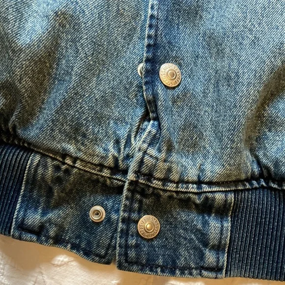 NWT Quilted Levi’s Jacket - Picture 7 of 12